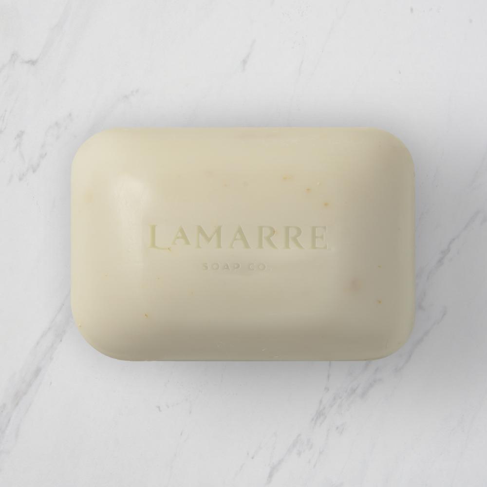 Exfoliating soap Sweet almond, honey 150 G