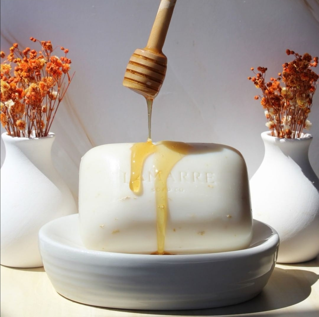 Exfoliating soap Sweet almond, honey 150 G