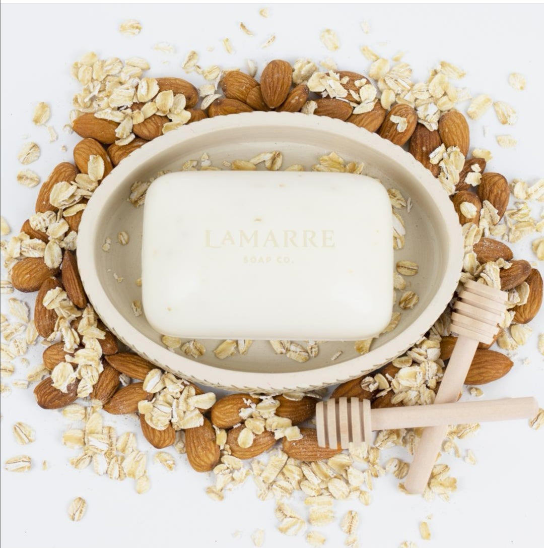 Exfoliating soap Sweet almond, honey 150 G